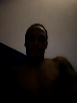 Snapshot of pikolo97 chatting on October 16, 2025, 9:39 am pikolo97 online show from October 16, 2025, 9:39 am