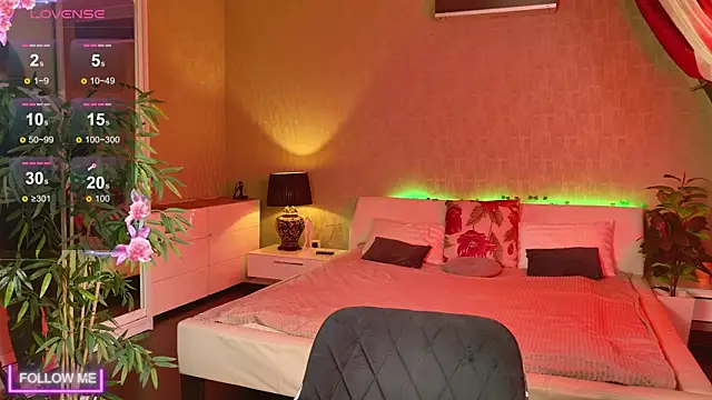 Oki Vibes online show from October 3, 2025, 5:53 am