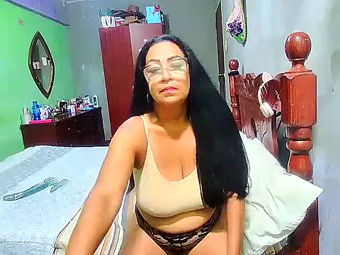 rosi pamela online show from December 26, 2024, 8:32 pm