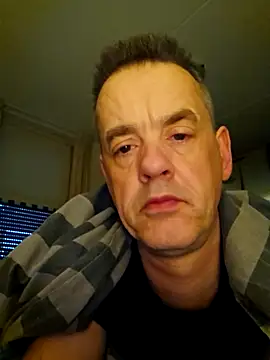 Snapshot of Hectorthyssen1 chatting on March 15, 2025, 6:25 am Hectorthyssen1 online show from March 15, 2025, 6:25 am