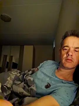 Snapshot of Hectorthyssen1 chatting on October 4, 2025, 6:48 am Hectorthyssen1 online show from October 4, 2025, 6:48 am