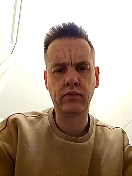 Snapshot of Hectorthyssen1 chatting on February 9, 2025, 6:26 pm Hectorthyssen1 online show from February 9, 2025, 6:26 pm