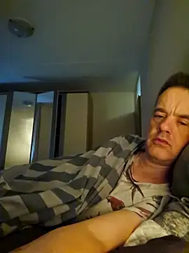 Snapshot of Hectorthyssen1 chatting on September 27, 2025, 7:25 am Hectorthyssen1 online show from September 27, 2025, 7:25 am