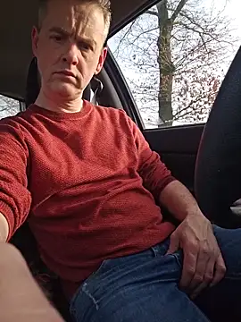 Hectorthyssen1 online show from March 6, 2026, 3:18 pm