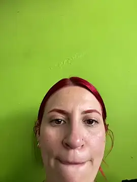 Mia Hoffmann online show from December 27, 2024, 4:43 pm