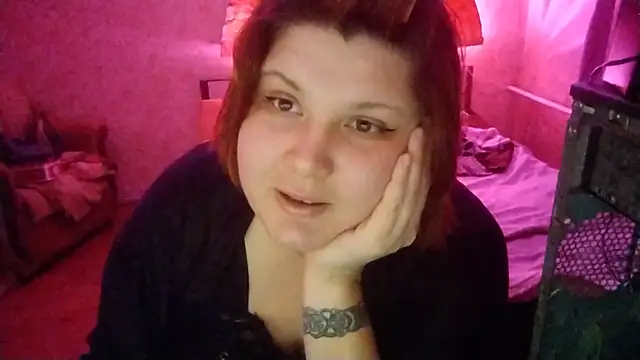 Snapshot of MalloryBartlett chatting on January 15, 2025, 12:58 pm MalloryBartlett online show from January 15, 2025, 12:58 pm