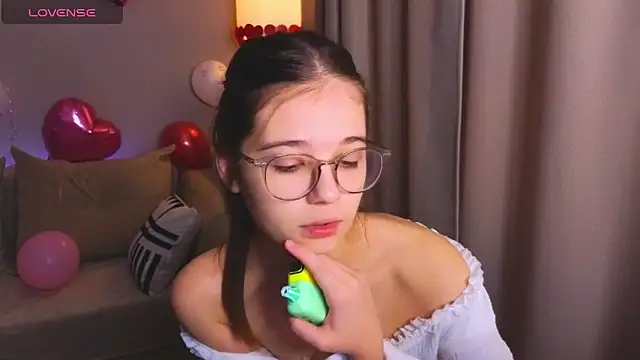 Leela sun online show from February 6, 2026, 7:04 am