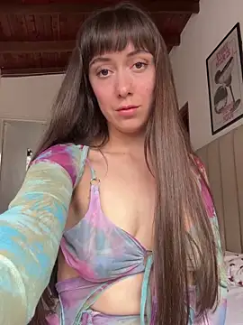 itsemiliasommer online show from March 7, 2025, 7:38 pm