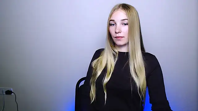 Queen ofLove online show from November 6, 2025, 10:36 pm