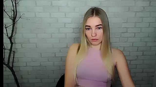 Queen ofLove online show from December 31, 2024, 7:53 am