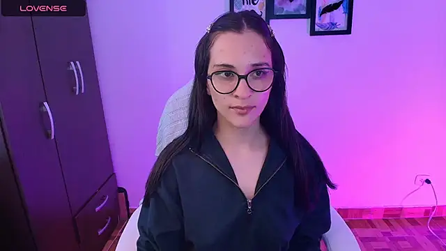 Snapshot of mariaan_m_ chatting on February 28, 2025, 11:03 am mariaan m online show from February 28, 2025, 11:03 am