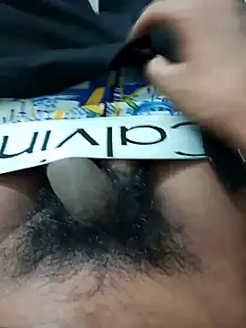 Snapshot of crrazy_boy1_ chatting on October 22, 2025, 8:52 pm crrazy boy1 online show from October 22, 2025, 8:52 pm