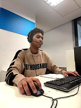 Ryan-hot online show from January 9, 2026, 1:18 pm