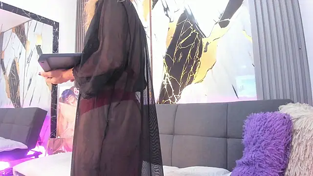 Snapshot of sophiee_evanss_ chatting on January 25, 2025, 9:26 am sophiee evanss online show from January 25, 2025, 9:26 am