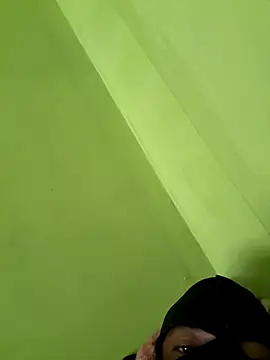 Snapshot of mikemacluffy chatting on January 9, 2026, 3:13 am mikemacluffy online show from January 9, 2026, 3:13 am