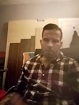 Snapshot of johnnyrockit chatting on December 12, 2024, 1:39 pm johnnyrockit online show from December 12, 2024, 1:39 pm