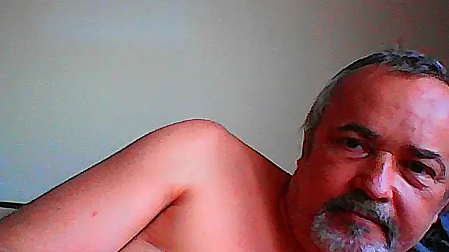 Snapshot of GayPourToi chatting on October 24, 2025, 3:33 pm GayPourToi online show from October 24, 2025, 3:33 pm