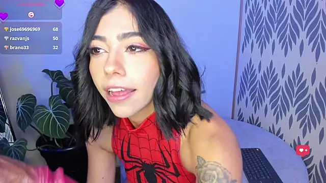 Snapshot of AndreaVelasco chatting on March 2, 2025, 9:41 pm AndreaVelasco online show from March 2, 2025, 9:41 pm