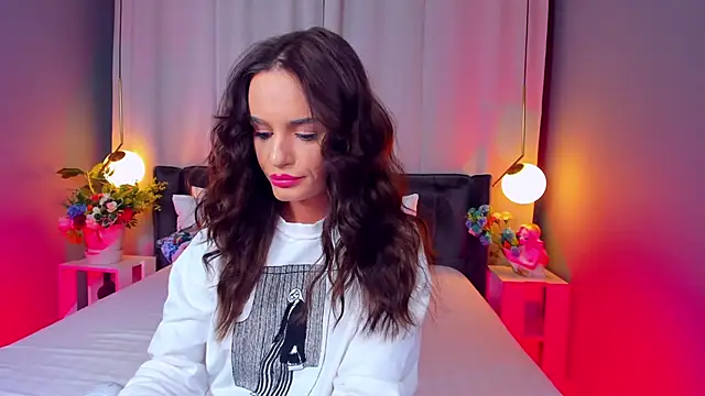 Snapshot of CarlaWhite chatting on November 11, 2025, 4:51 am CarlaWhite online show from November 11, 2025, 4:51 am