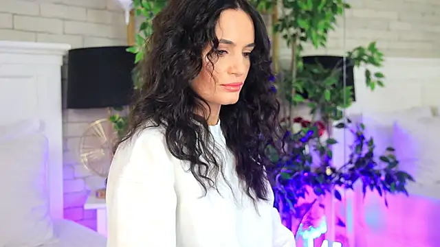 Snapshot of CarlaWhite chatting on November 28, 2025, 3:50 am CarlaWhite online show from November 28, 2025, 3:50 am