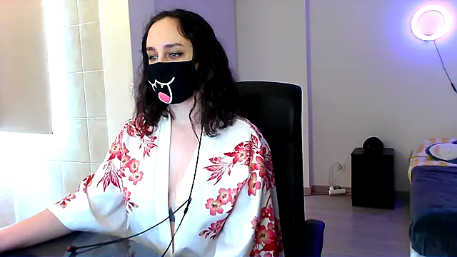 Snapshot of GummyPeachh chatting on December 3, 2024, 2:22 pm GummyPeachh online show from December 3, 2024, 2:22 pm