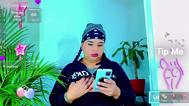 nauthyvalentina online show from February 5, 2025, 6:37 pm