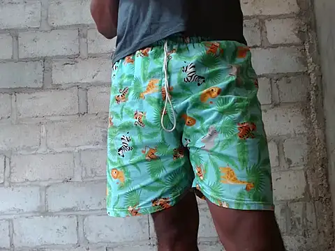 Snapshot of fernandez_latinblackk chatting on October 22, 2025, 2:27 pm fernandez latinblackk online show from October 22, 2025, 2:27 pm