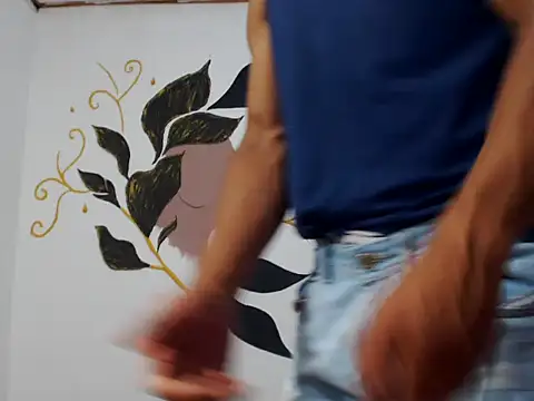 Snapshot of fernandez_latinblackk chatting on February 14, 2025, 4:26 am fernandez latinblackk online show from February 14, 2025, 4:26 am