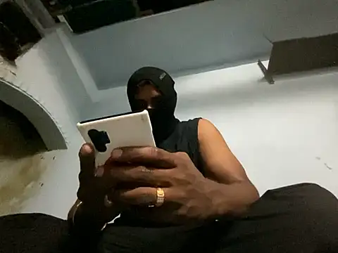 blackcobra94 online show from December 24, 2024, 9:11 pm