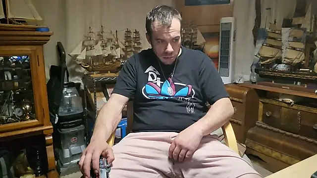 ScubaStevex online show from March 11, 2026, 2:38 am