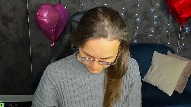 Lillian White online show from February 22, 2026, 12:57 am