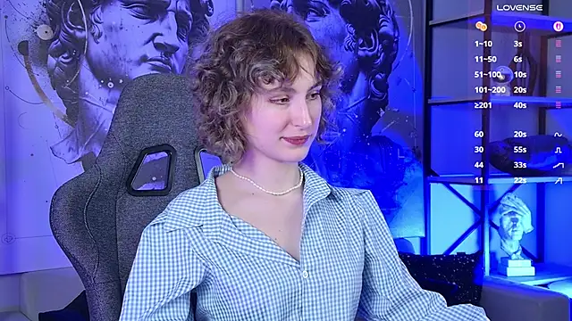 LuxRayi online show from February 7, 2026, 3:14 am