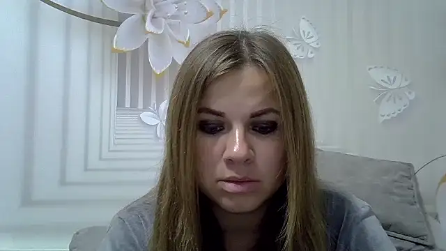 TinaFun4u online show from November 7, 2025, 9:08 pm