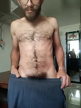 Snapshot of hairyserious chatting on December 5, 2024, 6:17 pm hairyserious online show from December 5, 2024, 6:17 pm