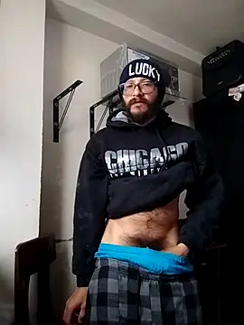 Snapshot of hairyserious chatting on November 24, 2025, 2:28 pm hairyserious online show from November 24, 2025, 2:28 pm