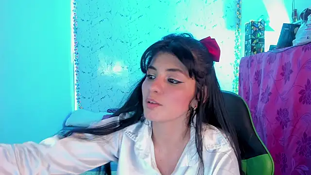 Snapshot of elissa_iris chatting on October 26, 2025, 2:45 am elissa iris online show from October 26, 2025, 2:45 am