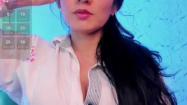 elissa iris online show from November 17, 2025, 2:37 am