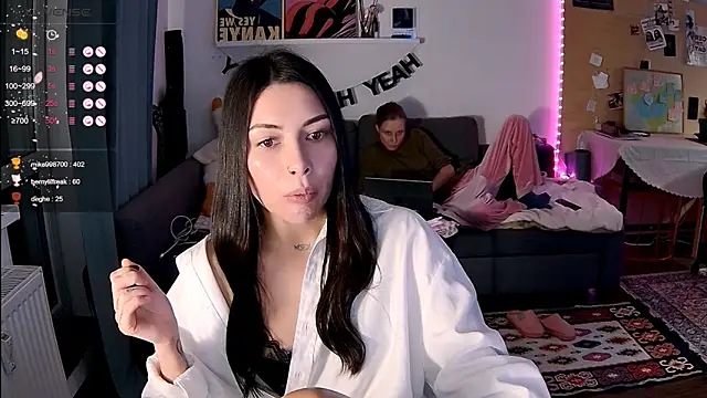 KatiKate online show from March 16, 2026, 5:59 pm