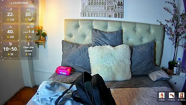 Snapshot of ShyVibes_ chatting on February 28, 2026, 7:57 pm ShyVibes online show from February 28, 2026, 7:57 pm