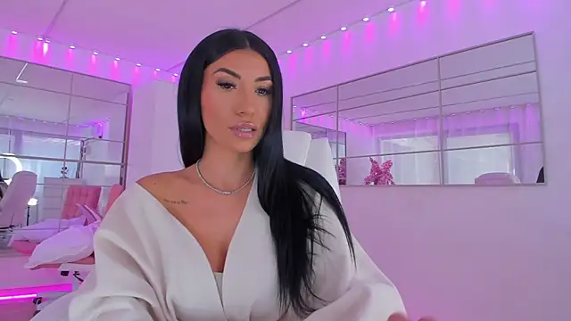 missdiamond  online show from April 9, 2026, 8:09 am