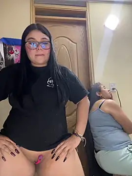 alissonfernandez  online show from March 26, 2026, 10:46 am