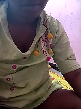 Villageammu18 online show from April 18, 2026, 8:53 pm