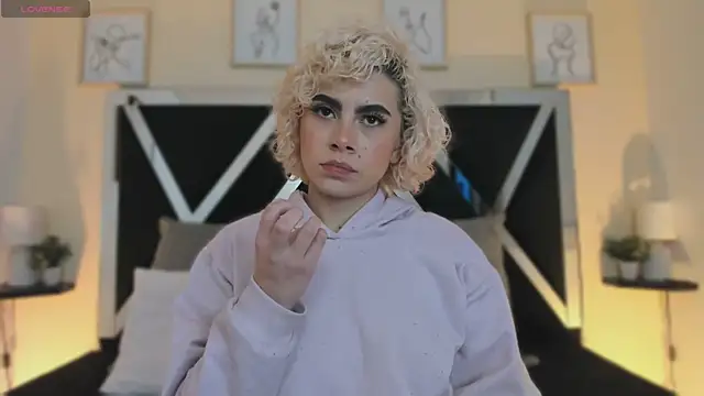 Snapshot of marian_pinzon chatting on September 13, 2025, 2:33 am marian pinzon online show from September 13, 2025, 2:33 am