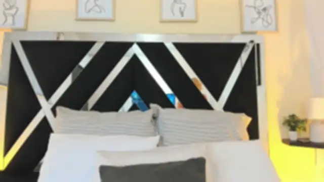 Snapshot of marian_pinzon chatting on October 4, 2025, 2:35 am marian pinzon online show from October 4, 2025, 2:35 am