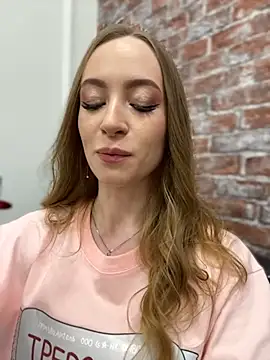  AngelMoon  online show from November 13, 2025, 3:54 am