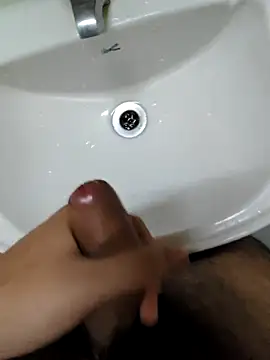 Snapshot of KeepCummingForYou73 chatting on November 17, 2025, 1:26 pm KeepCummingForYou73 online show from November 17, 2025, 1:26 pm