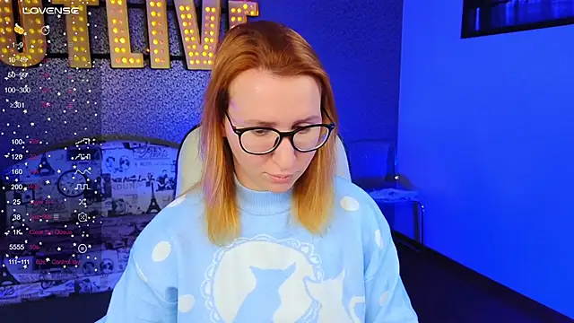 Snapshot of AliceBYKiss chatting on February 27, 2026, 4:12 am AliceBYKiss online show from February 27, 2026, 4:12 am