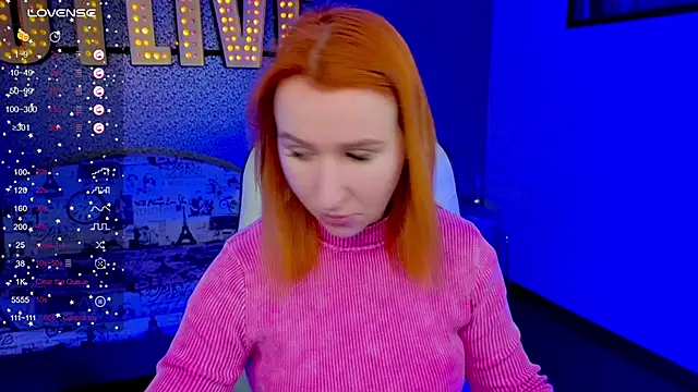 Snapshot of AliceBYKiss chatting on February 10, 2026, 6:23 am AliceBYKiss online show from February 10, 2026, 6:23 am