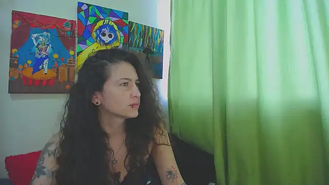 Leyla Horny Bg online show from December 3, 2025, 11:42 am