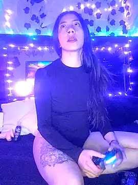 -Lola Bunny online show from February 24, 2025, 2:08 am